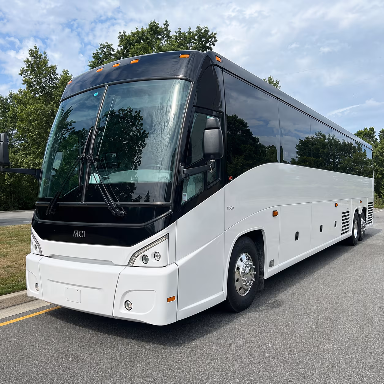 hotel to venue shuttle buses for corporate events